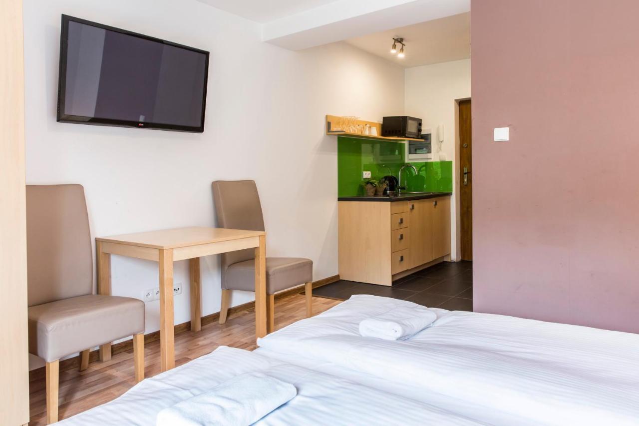 Udanypobyt Apartamenty Przy Dolinach E I F Koscielisko Exterior photo