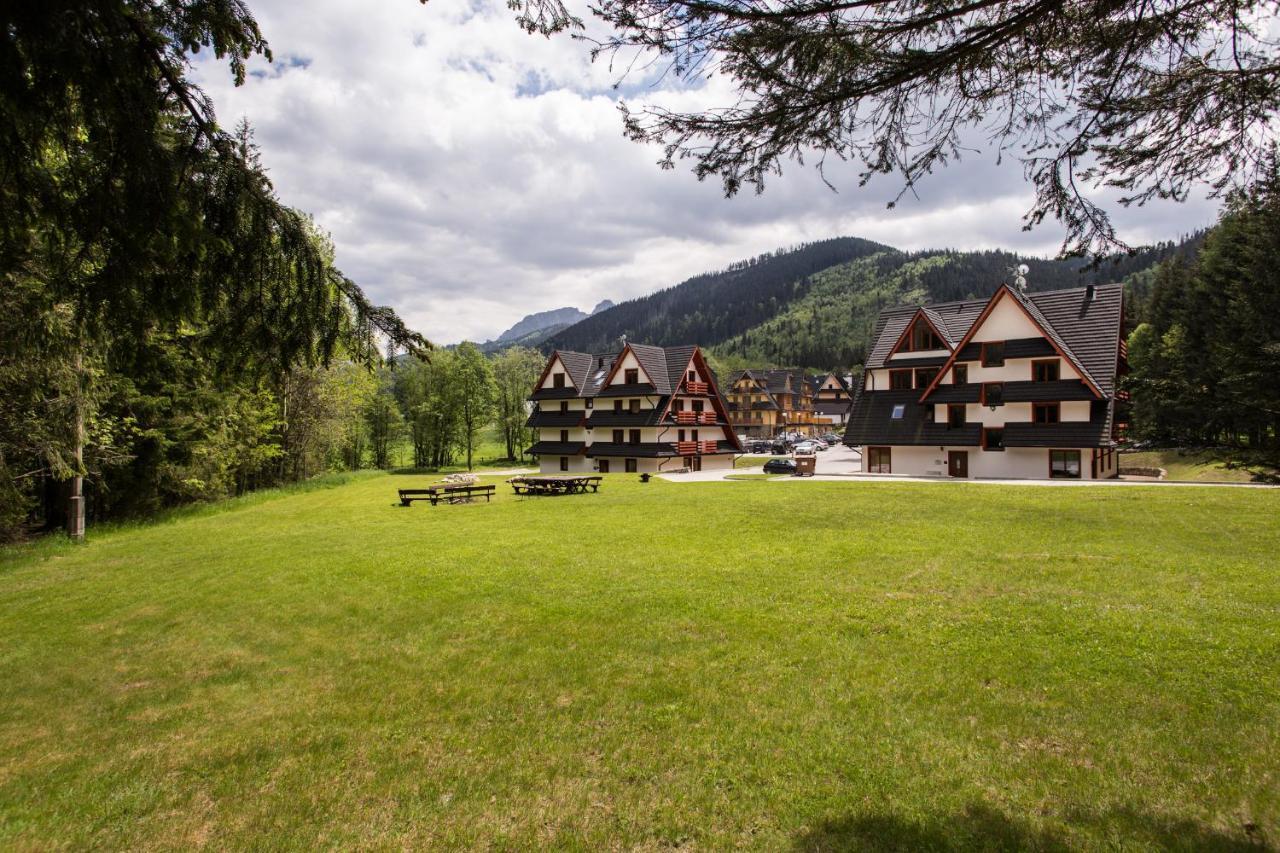 Udanypobyt Apartamenty Przy Dolinach E I F Koscielisko Exterior photo