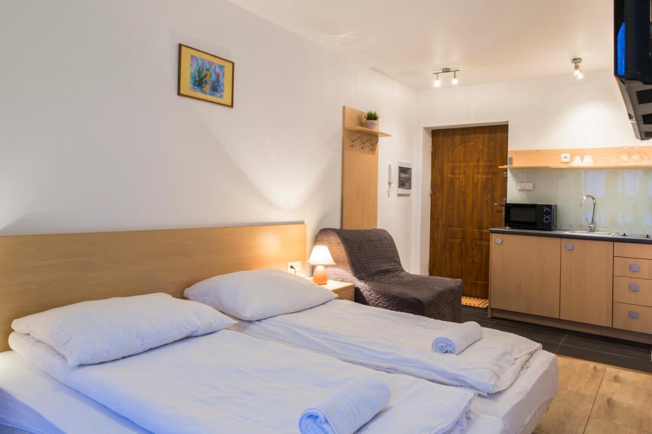 Udanypobyt Apartamenty Przy Dolinach E I F Koscielisko Exterior photo