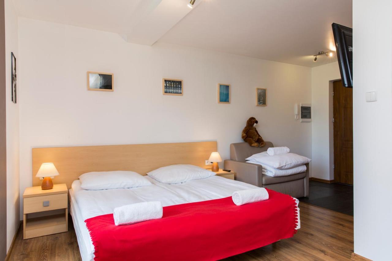 Udanypobyt Apartamenty Przy Dolinach E I F Koscielisko Exterior photo